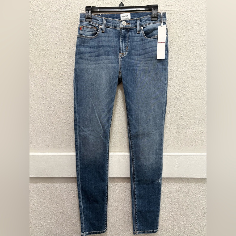 Hudson Midrise Natalie Super Skinny Jeans in Mild Wash NWT Size 26